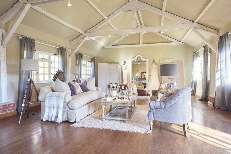 199 LoseleyParkWeddingShowcase2018 768x513