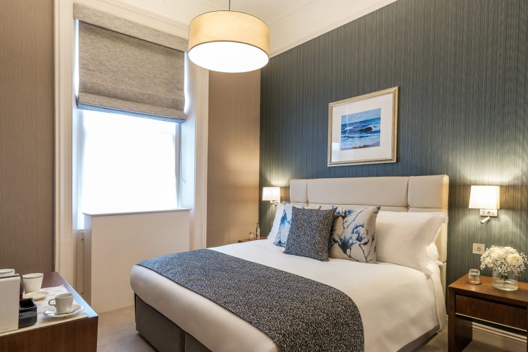 1b3edc6e bfd6 4be5 8eae 5db0e4b1c195 768x512