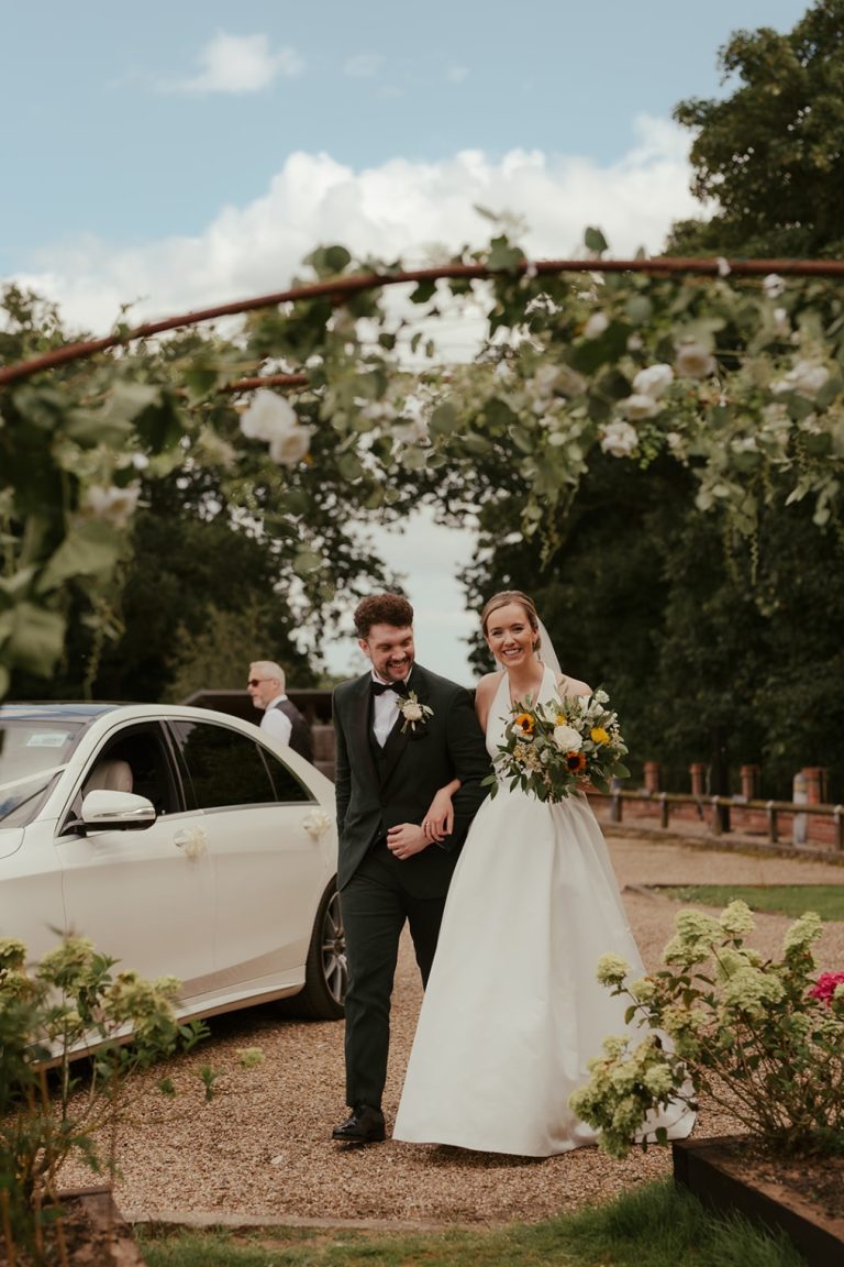 1c6e742e d923 4af0 a940 e8c3cb76234f 768x1152