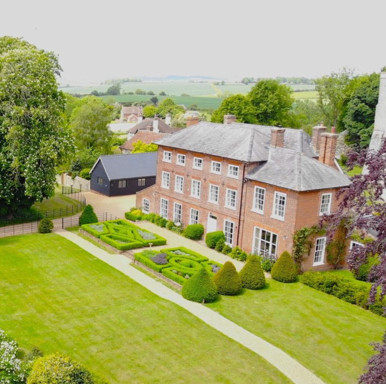 1e56984f 5556 4ceb abec 78a876d69033 768x764