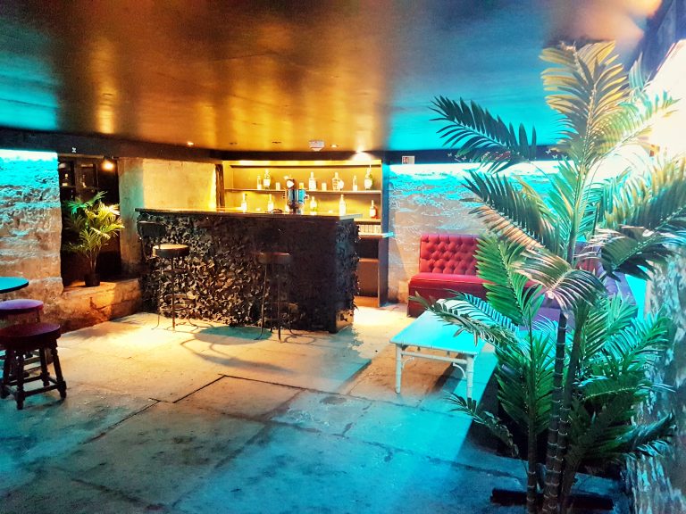 20180410 191840 01002 768x576