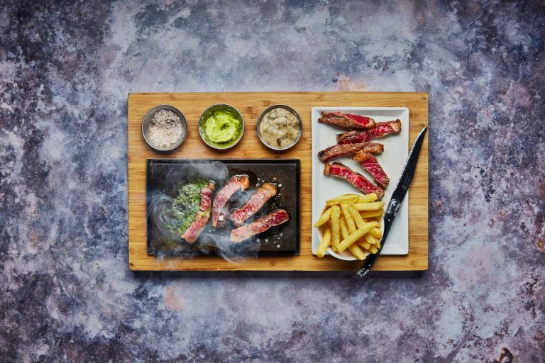 20231018 wagyu steak stone 549b 06052024115651 768x512