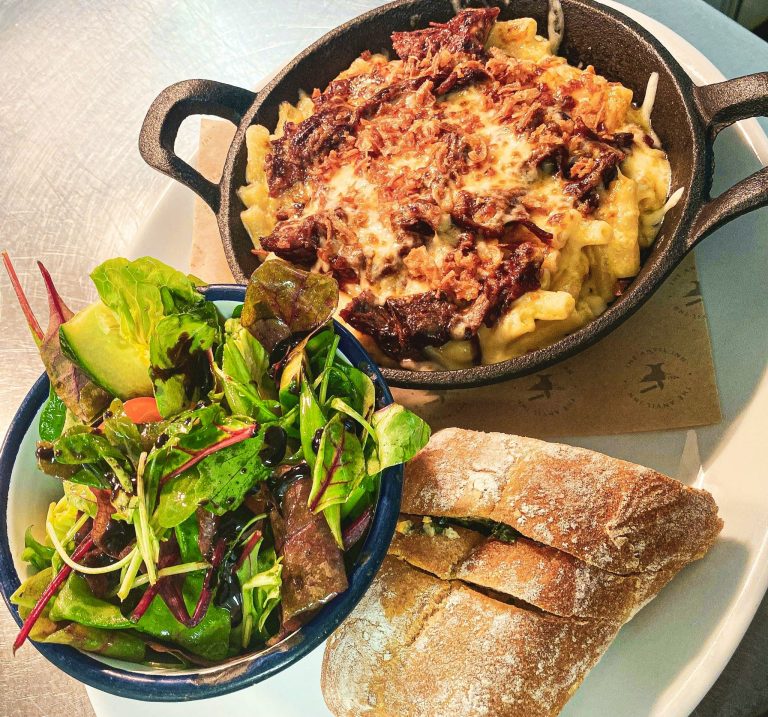 229281121 1428461774185928 4883462825514218663 n 08042022074012 768x717