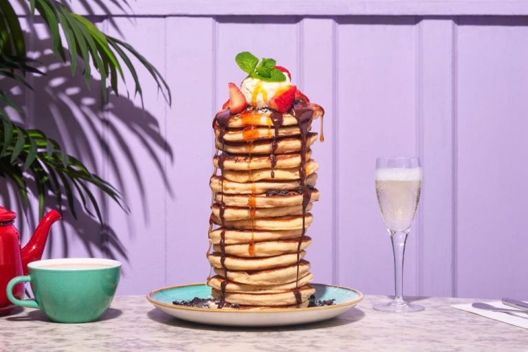 23 05 31 choc pancakes hero 3 2 1 1024x683 27092024023525 768x512