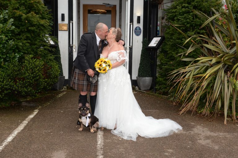 2431eb5b 9b50 4f7a 9b9c c32ac8a782cf 768x512