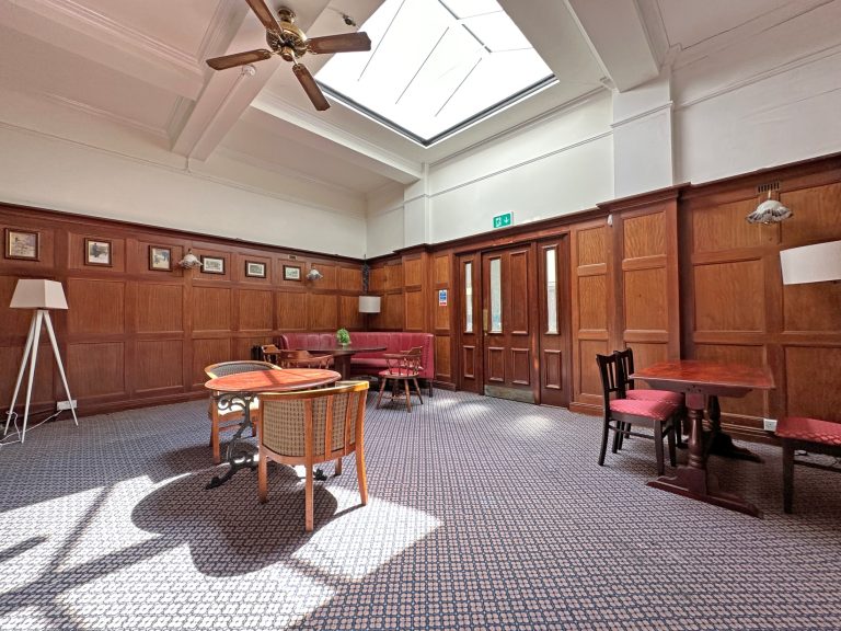 25731099 76a2 4edd 8ac1 374aad399fd3 768x576