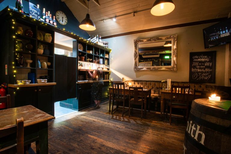 27 crown islington 130 09122021041608 768x513