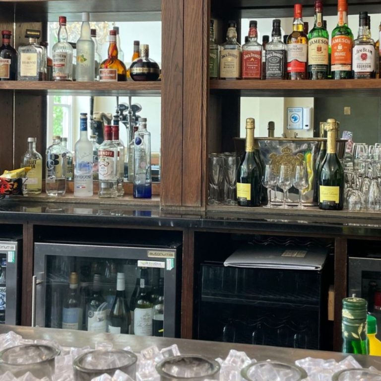 29f90931 61ba 4218 bb04 db00d7dd31cd 768x768