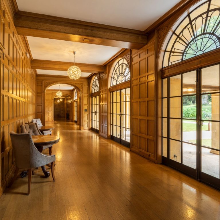 2e1382d1 8507 4767 a3ef fa12eeff0f48 768x768