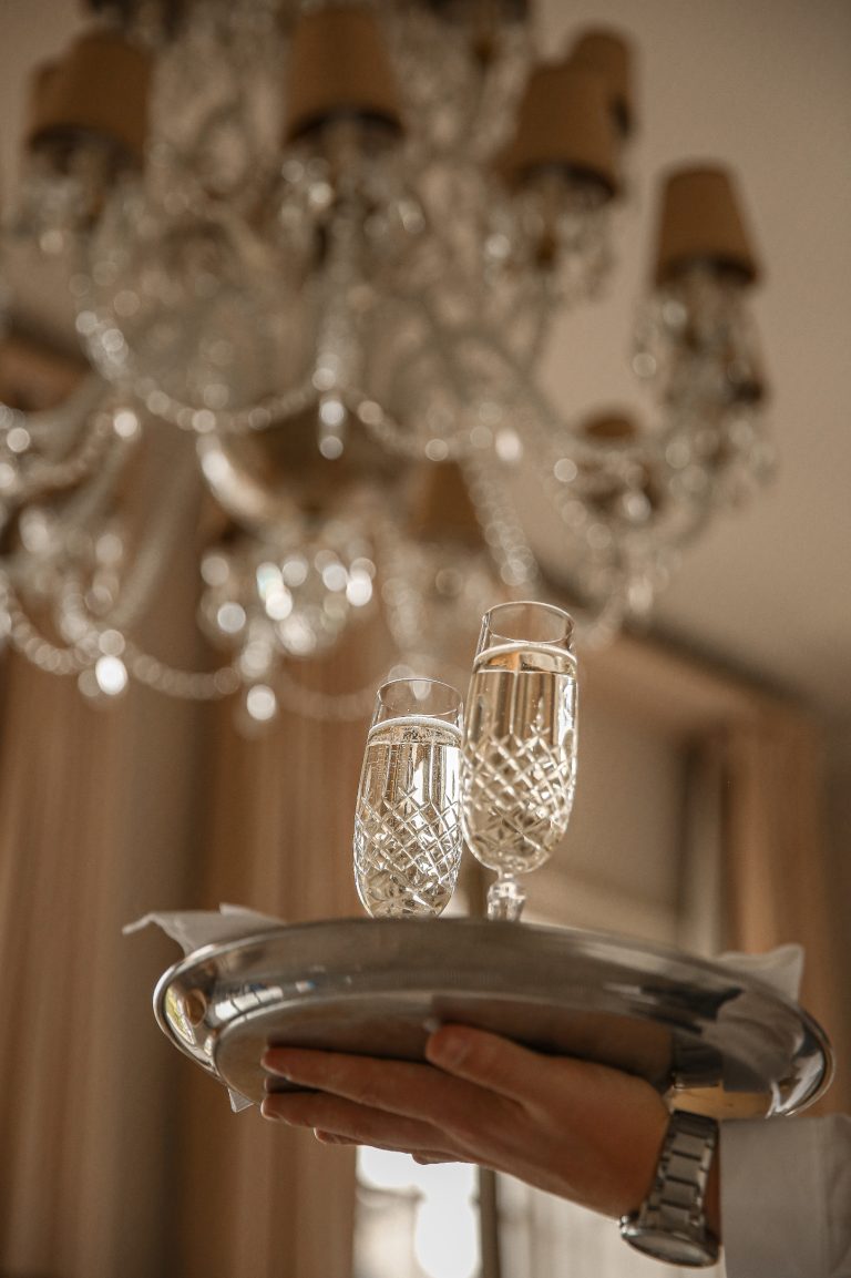 341e1f56 1489 472e ae52 ac32511f96c7 768x1153