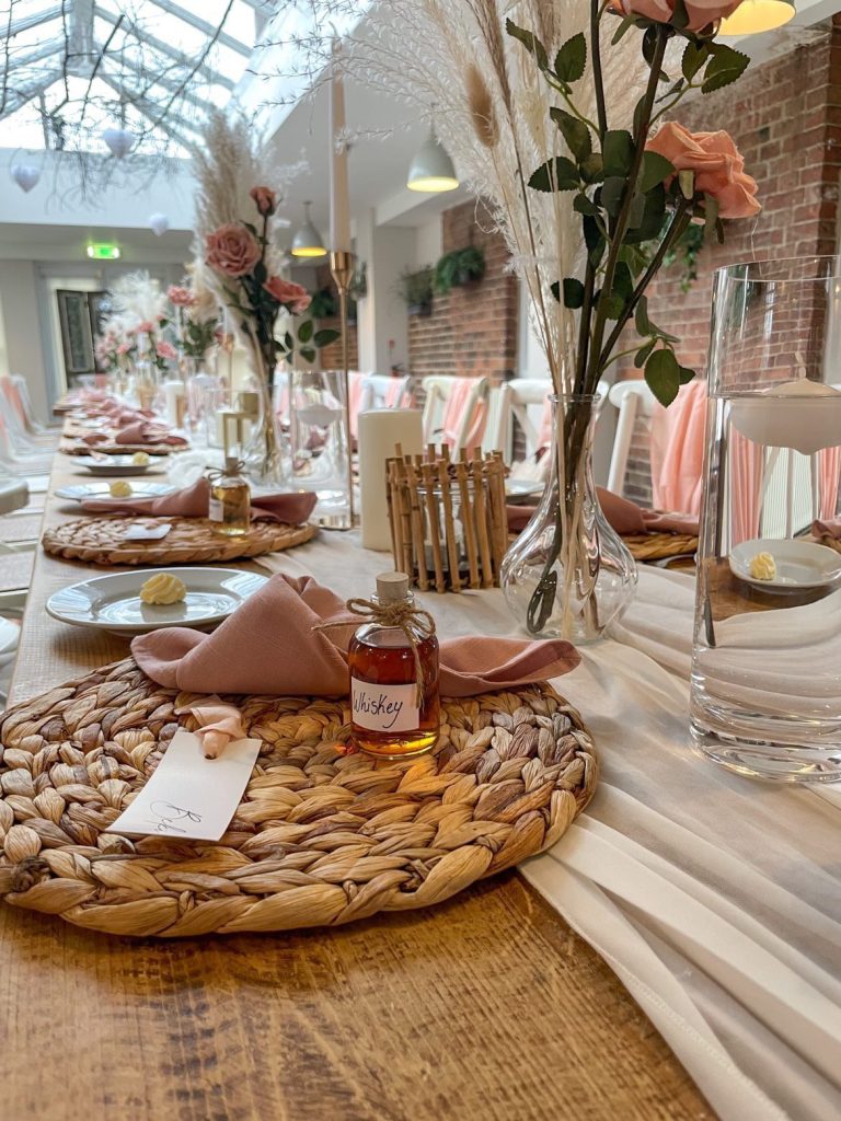 354099BA C855 4FFA A408 93162F4AE6DD 768x1024