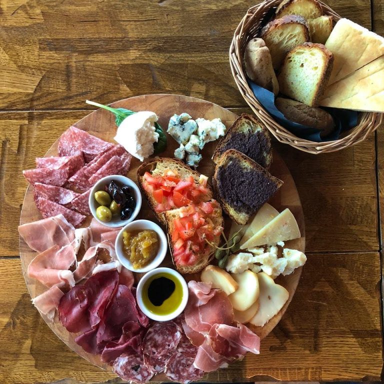 35433392 1077496325737661 1174263265820147712 n 09072019103430 768x768