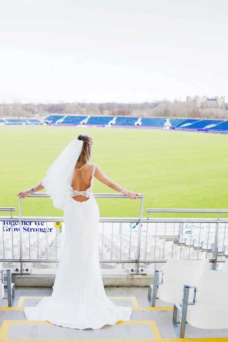 38402f88 675b 45cc 8119 f404bb56a5e7 Emirates Riverside Wedding 2 768x1152