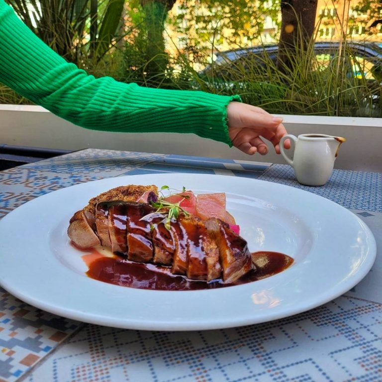 391459766 1017274969315779 5846646955661509274 n 18112024052518 1 768x768