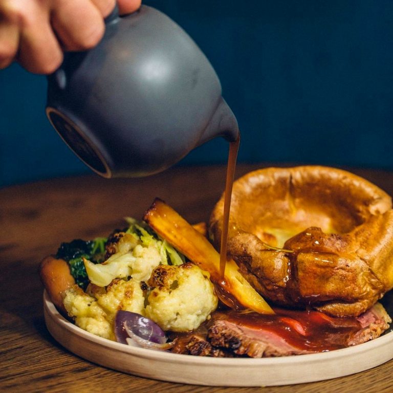 394639495 314310721220489 4217540987151508850 n 18112024052518 768x768