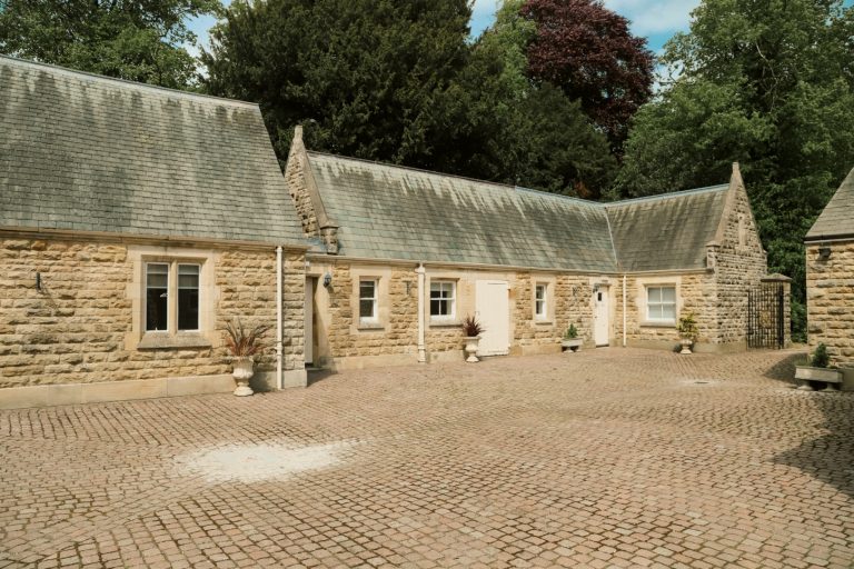 39a9542c 303e 4985 bff7 897809188d56 768x512