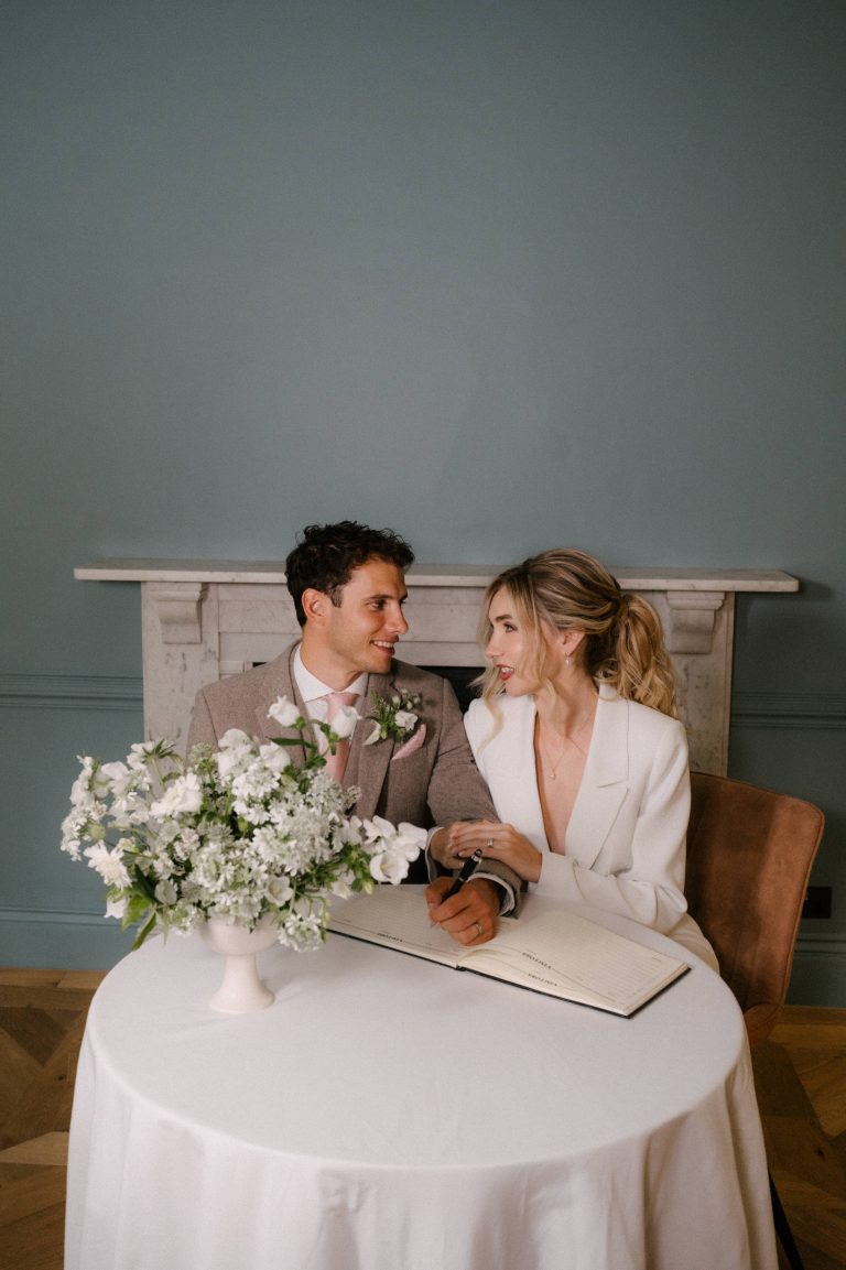 3bb7fcde e50a 4b80 acf0 bfd7cecdbdf5 768x1153