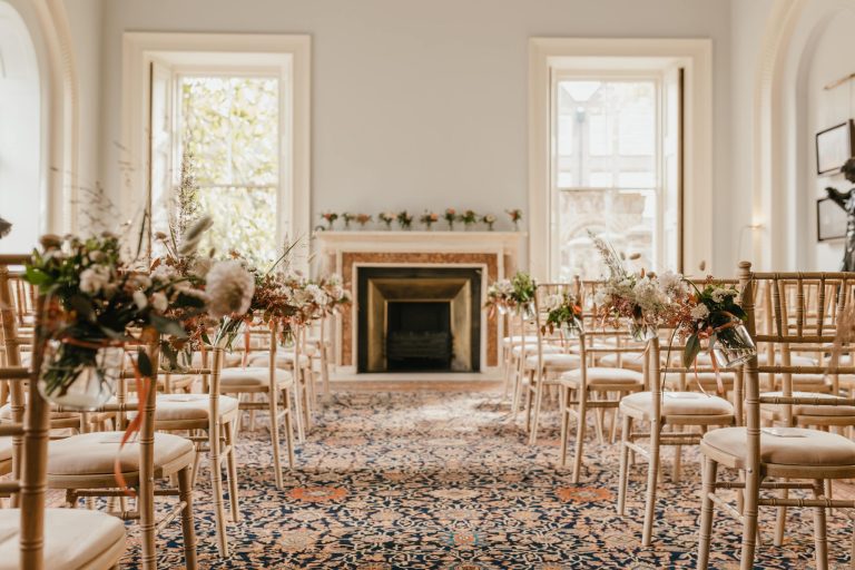 4.GeorgianEatingRoomCeremonyverojphotography scaled 768x512
