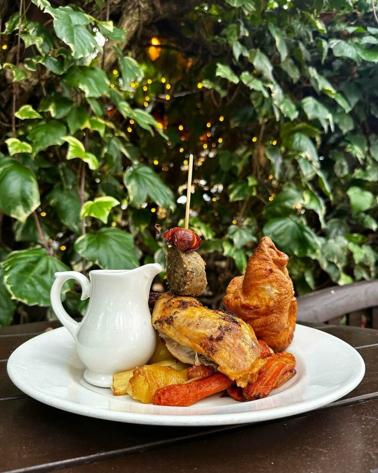 403852051 1373565470258184 866016542995349603 n 10042024124030 768x960