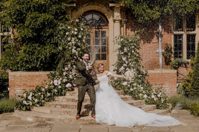 4083835b 254f 4e50 b324 ece902479db1 768x512