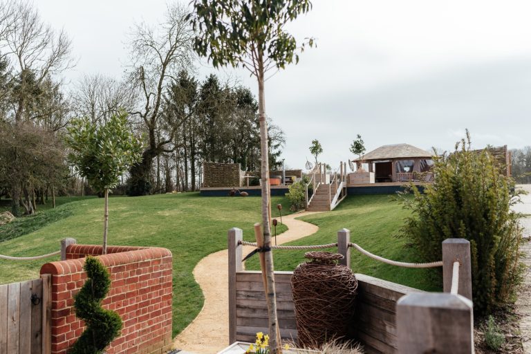 4198ccc7 65e0 4399 9948 0b8bd2ee3ac3 768x512