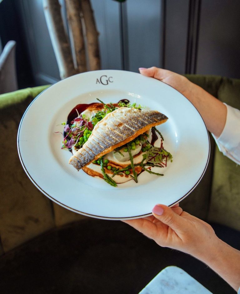 452941245 455772077225683 4772908627377269865 n 18112024053802 768x939