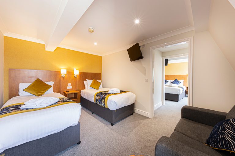 48a5b25f a938 41cd 8af5 1f5dea488d31 768x512