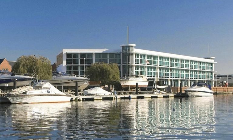 4E3C3DD200000578 0 image a 53 1531579185616 1 768x461