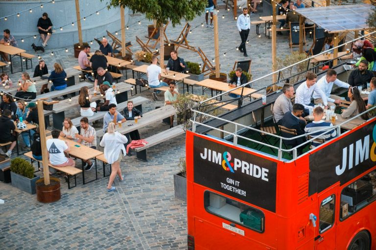 4 23092024015331 768x512