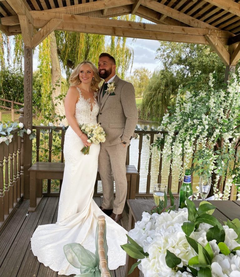 4a112987 a170 42b4 8d27 cc1e2d69ab71 768x887