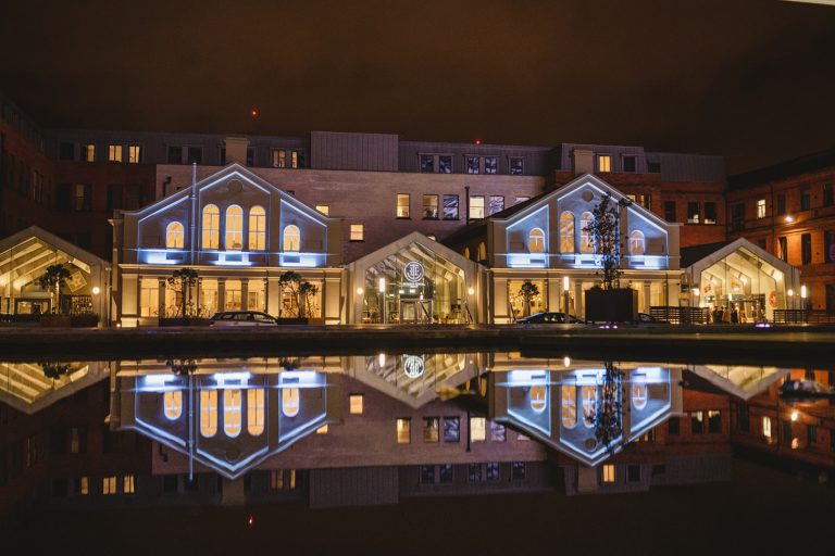 4a95b9d2 cba1 475f 8df7 18dd1bca83ad 768x512