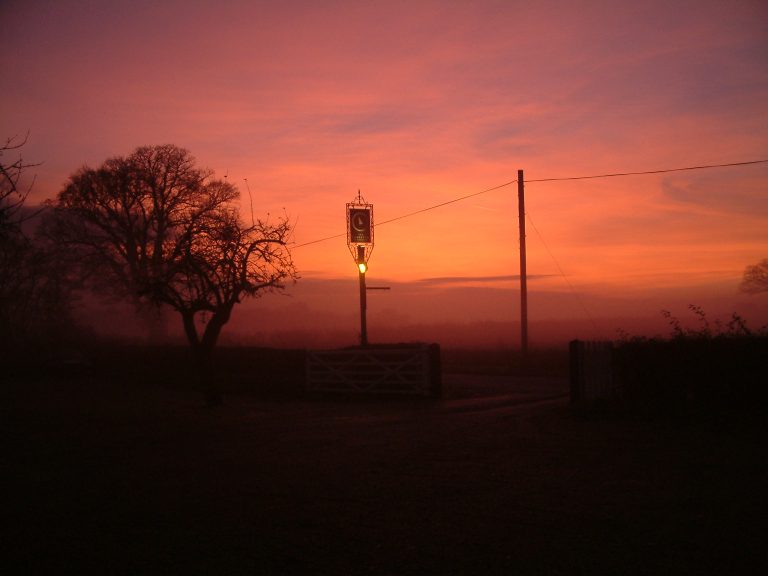 4b457aa4 f4f2 440a a6d7 6b98b94a5770 Sunset 768x576