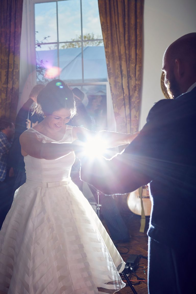 4diningroomfirstdance 768x1152