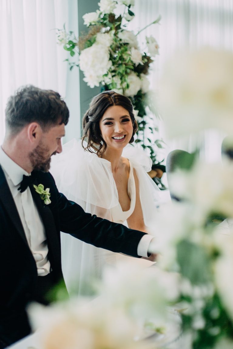 4f878e1d 75aa 409d bbff 0af41d4da646 768x1152