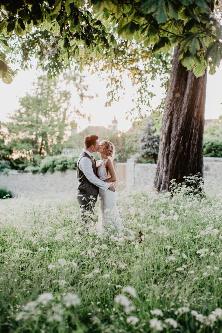 52b9c4d4 20f2 4719 9d70 bc9e927836a0 768x1153