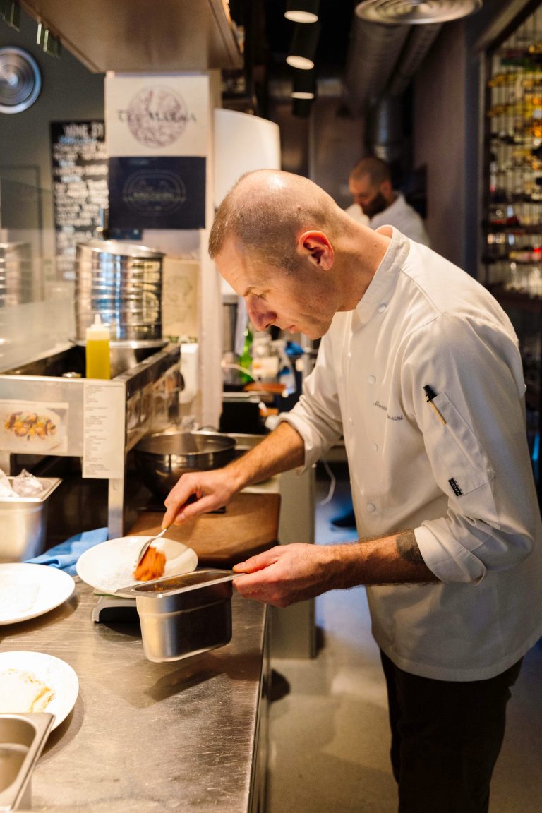 536a8461 23102024120355 768x1152