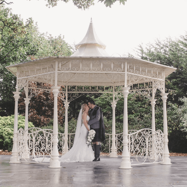 56880eaf b306 421d a3c2 cbb3367f7cf0 768x768