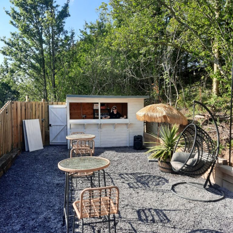 57c00f27 c4d8 45d1 bcda c3a90d2d5db3 768x768