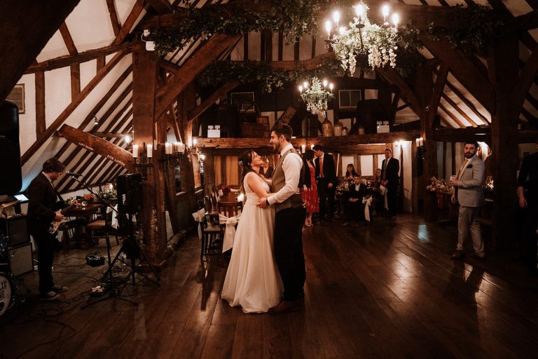 593 KentWeddingatTheMoatWrotham NicolaDawsonPhotography 768x512