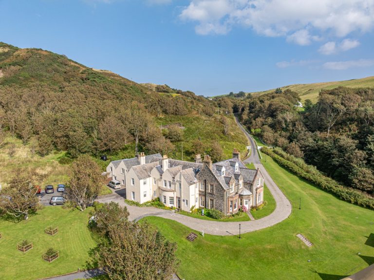 5a3e6c98 5525 4171 b591 f4a2e0b39b23 768x575