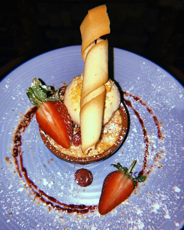 61514466 1760831800687090 5491763716896587776 o 18032021120438 768x960