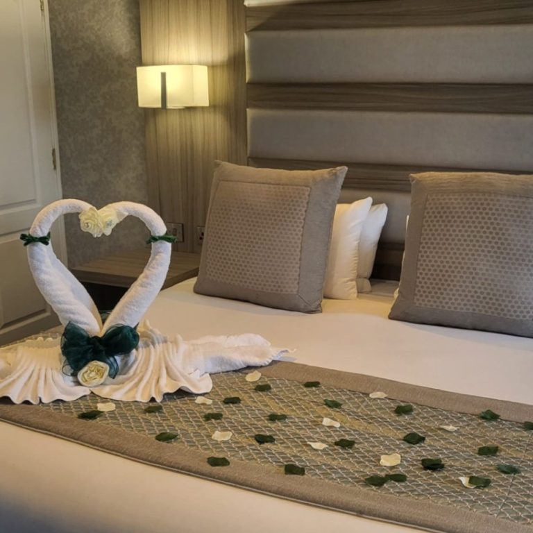 64b3d94f 08ef 4c1b 9839 526ccbb6d312 768x768