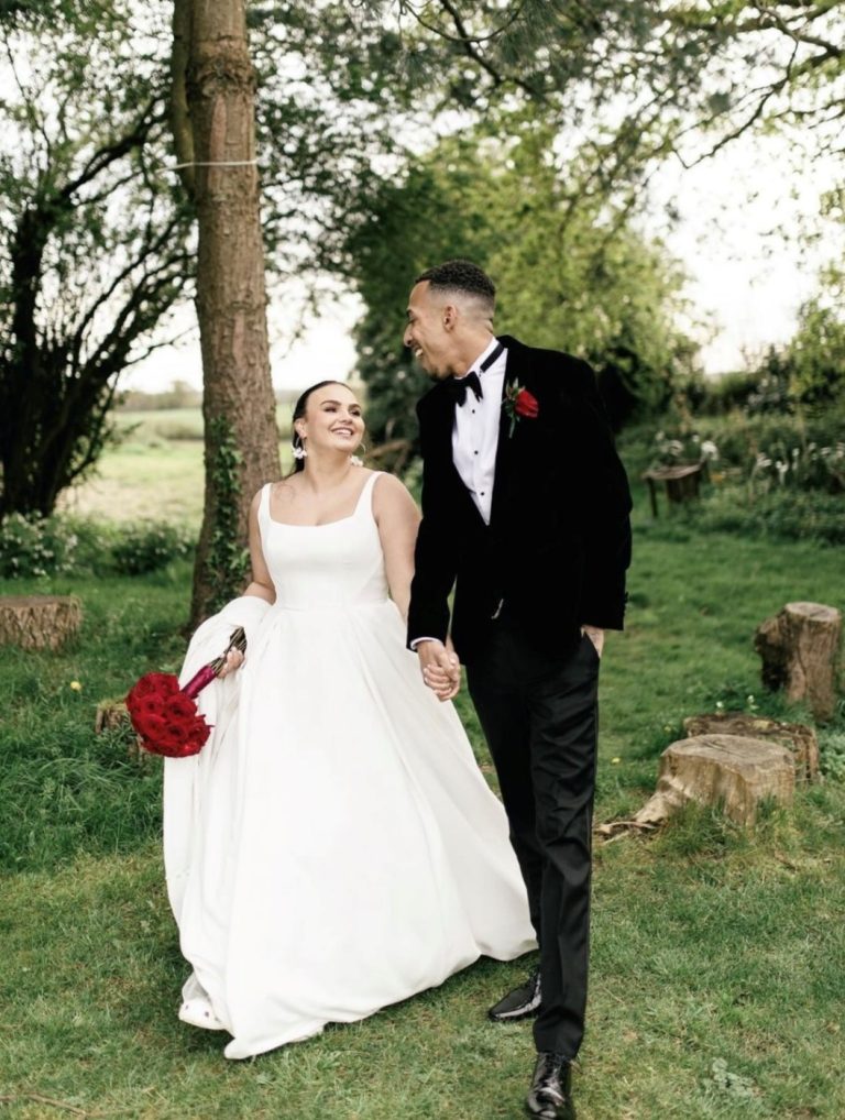 660dbb40 8908 4743 a5fe addbd945b021 768x1018