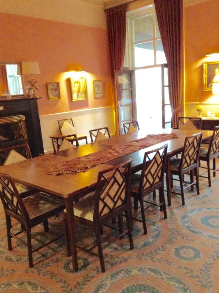 66BC4A7A F1B7 4AE7 ACF9 98D5BB29F070 768x1028