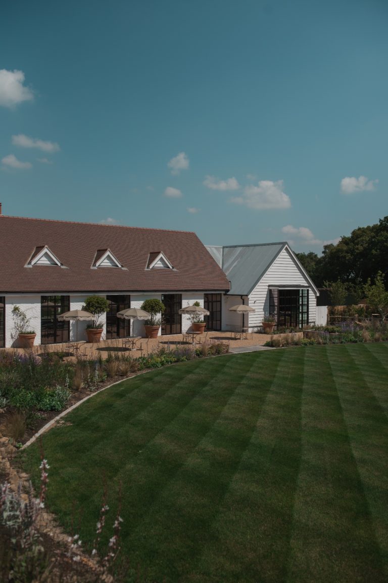 6aabe612 74f8 4da3 bc40 c3f740ef1e4b 1 768x1152