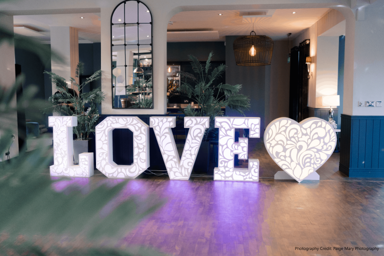 6fd8ceff 200e 4b7a a966 31e2db8e5d55 768x512