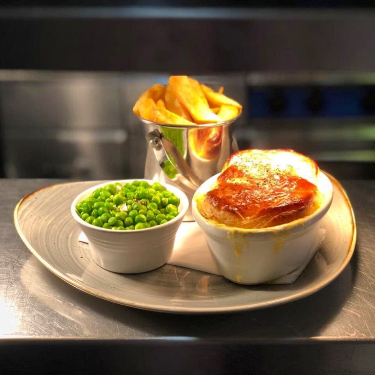 71087299 10157104679603884 1603489150487494656 n 18022021103731 768x768