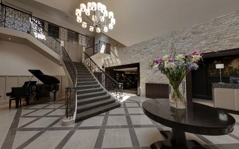 71ace49d d5f3 4f2e a8bb 378ad4f39075 staircase 768x480