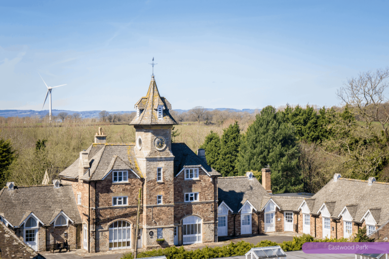 7249dbb5 c66d 4369 a5f8 bd40ecd7f2a7 768x512