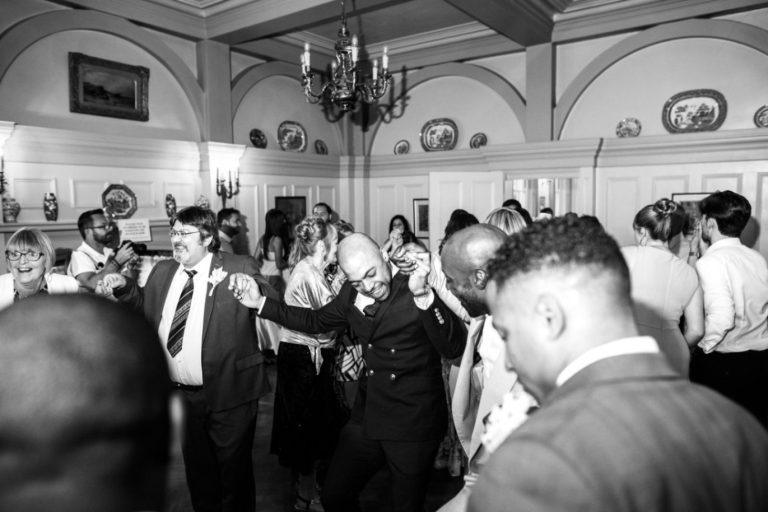 724f12d5 736f 4e65 8fe1 b0c4b839fe13 768x512